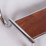 Petite table ronde en chêne Bauhaus restaurée, acier chromé, Tchéquie, années 1930