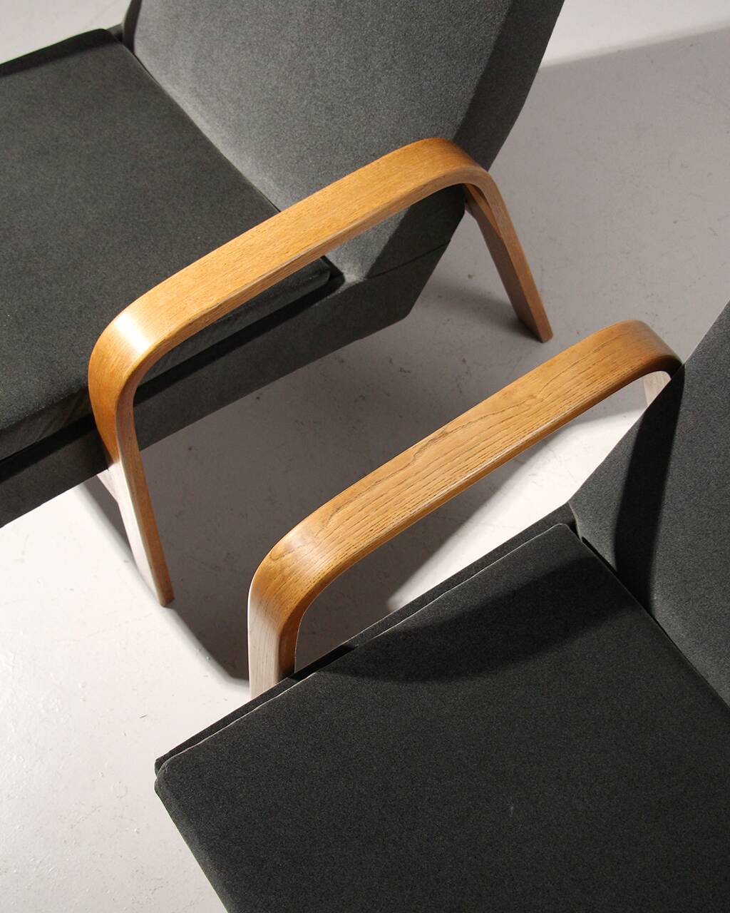Paire de fauteuil Steiner ARP