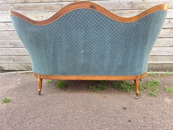 Canapé Napoléon III en noyer, tissu de velours bleu