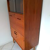 Scandinavian secretary