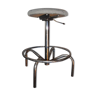 Undue adjustable stool. Kor