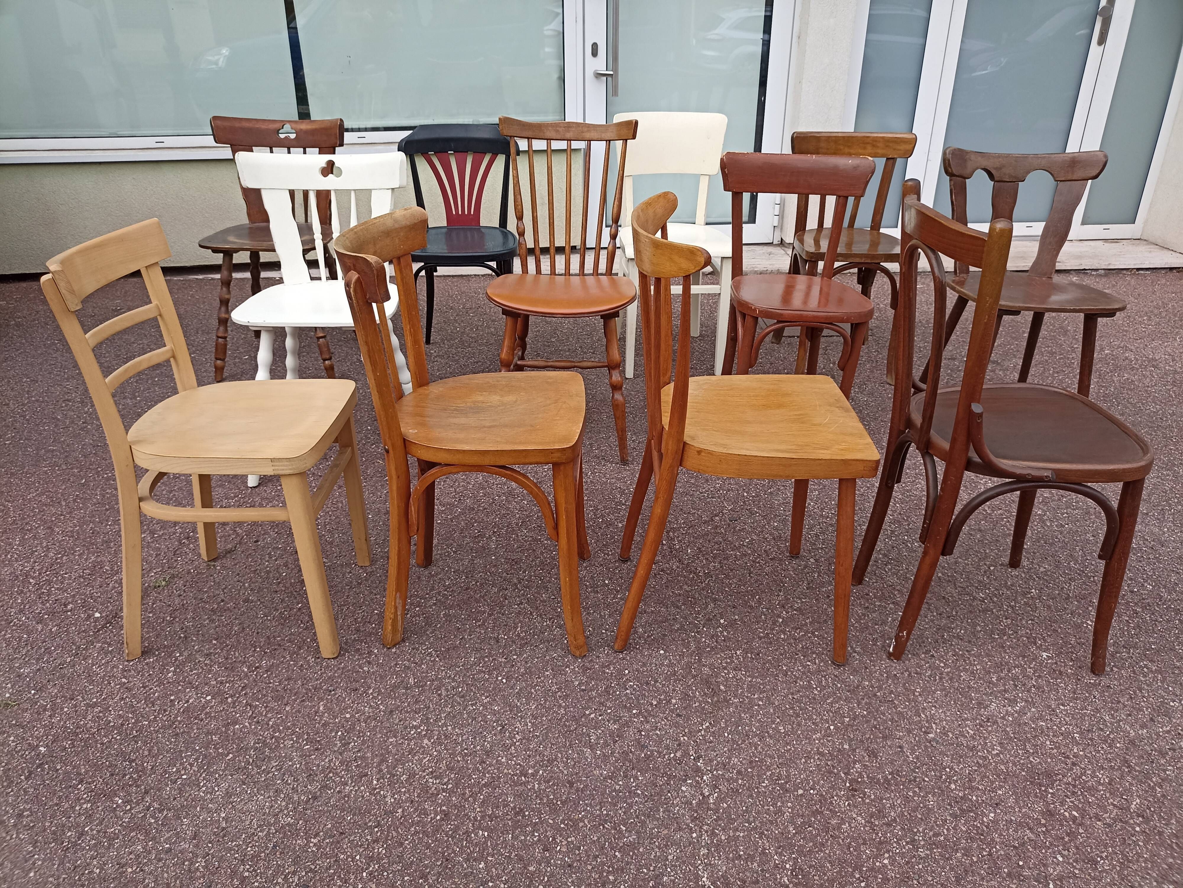 Set of 12 mismatched wooden bistro chairs - vintage