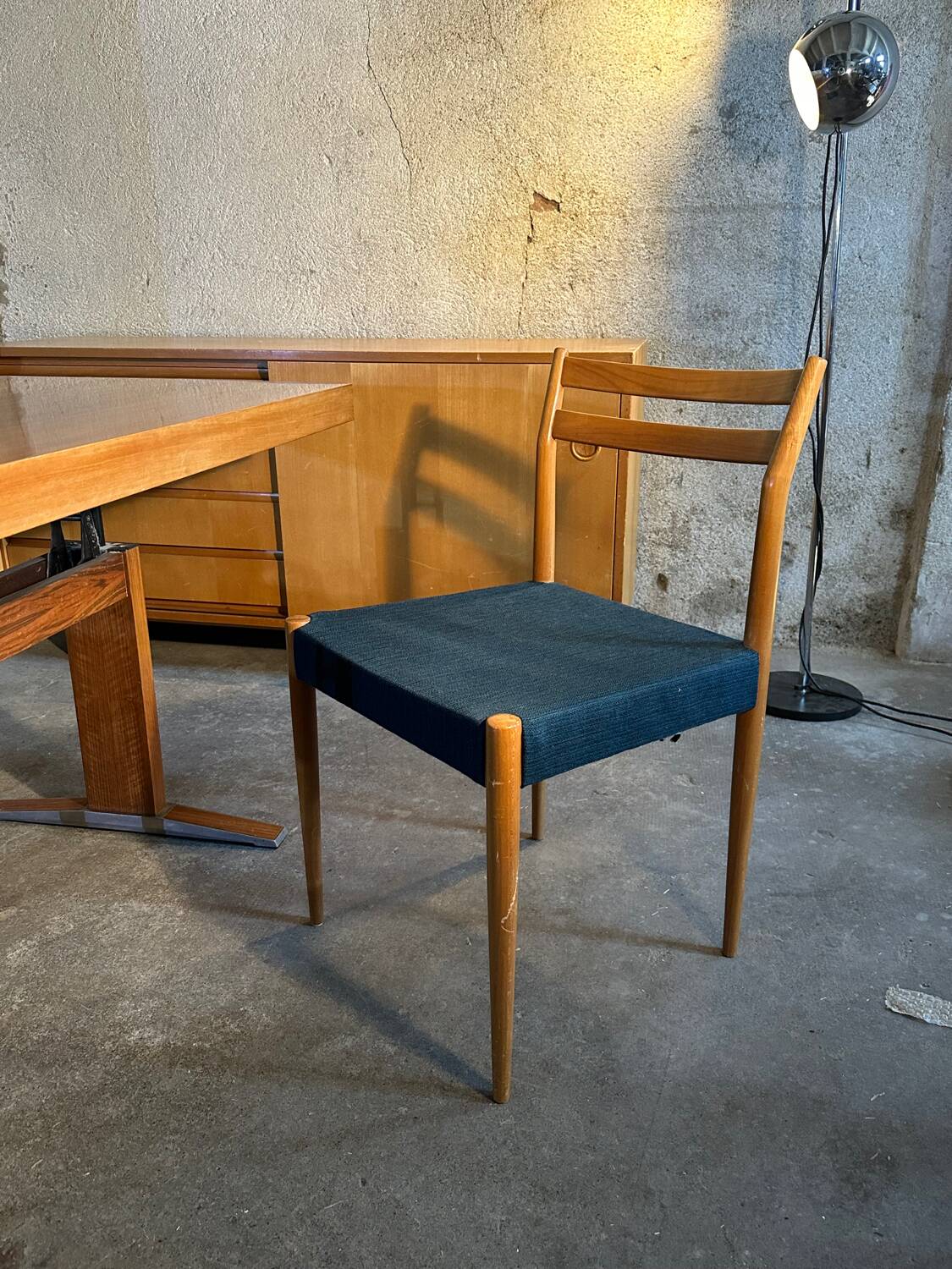 Pair of vintage MÖBEL Tiefel chairs
