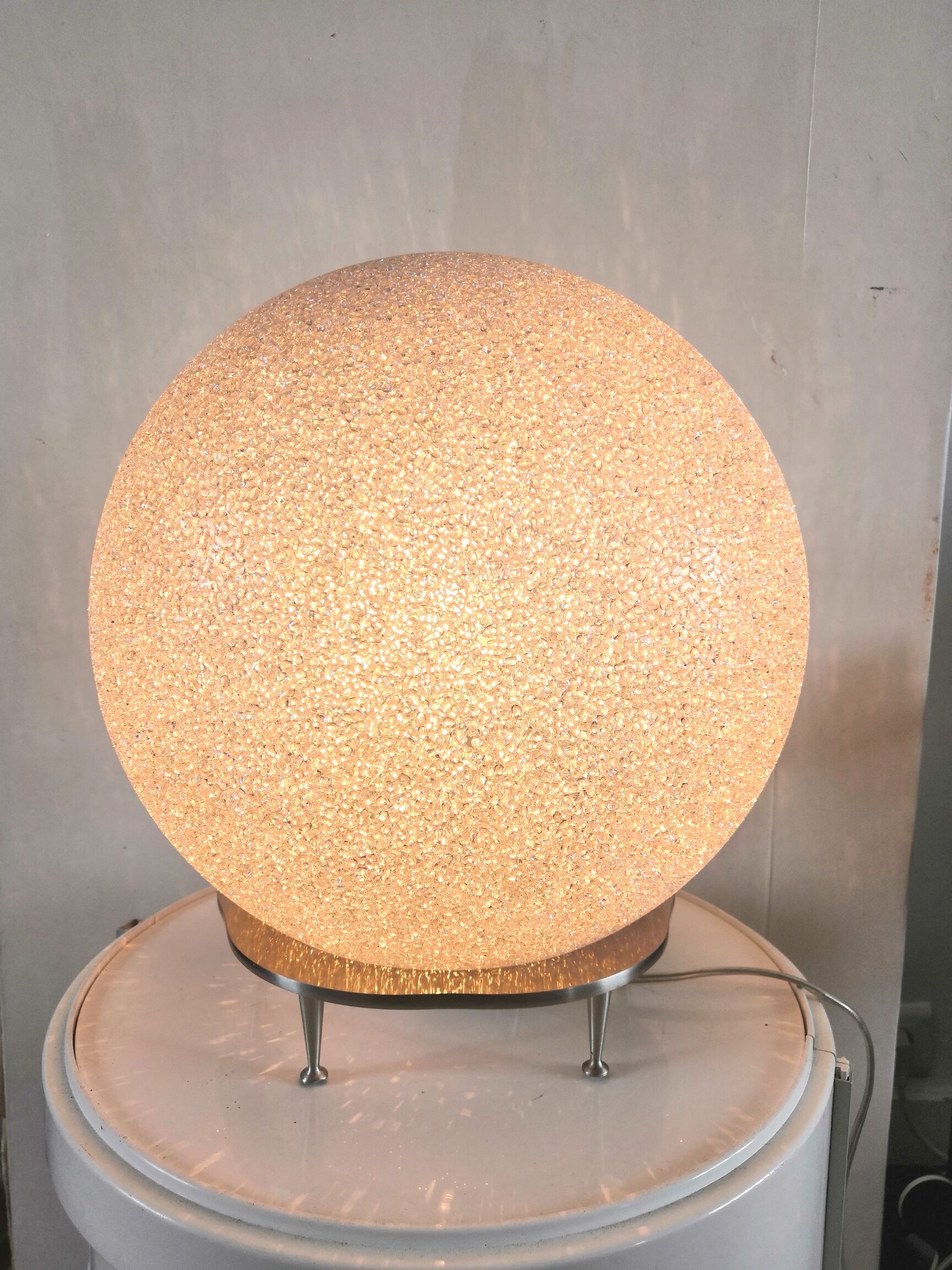 Lamp Lumen Center Italia model IceGlobe design Villa Tosca