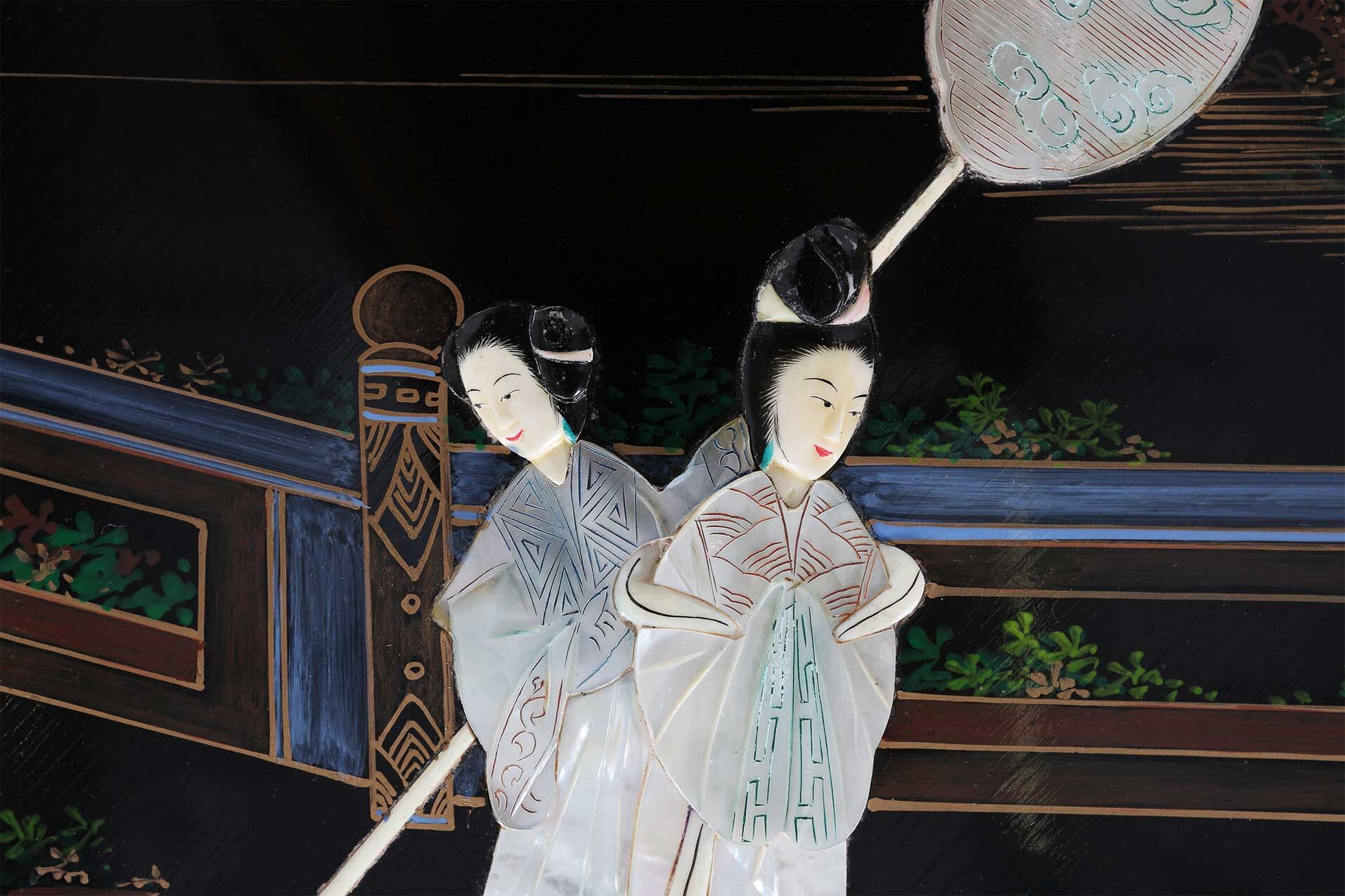 Chinese black lacquered wood coffee table