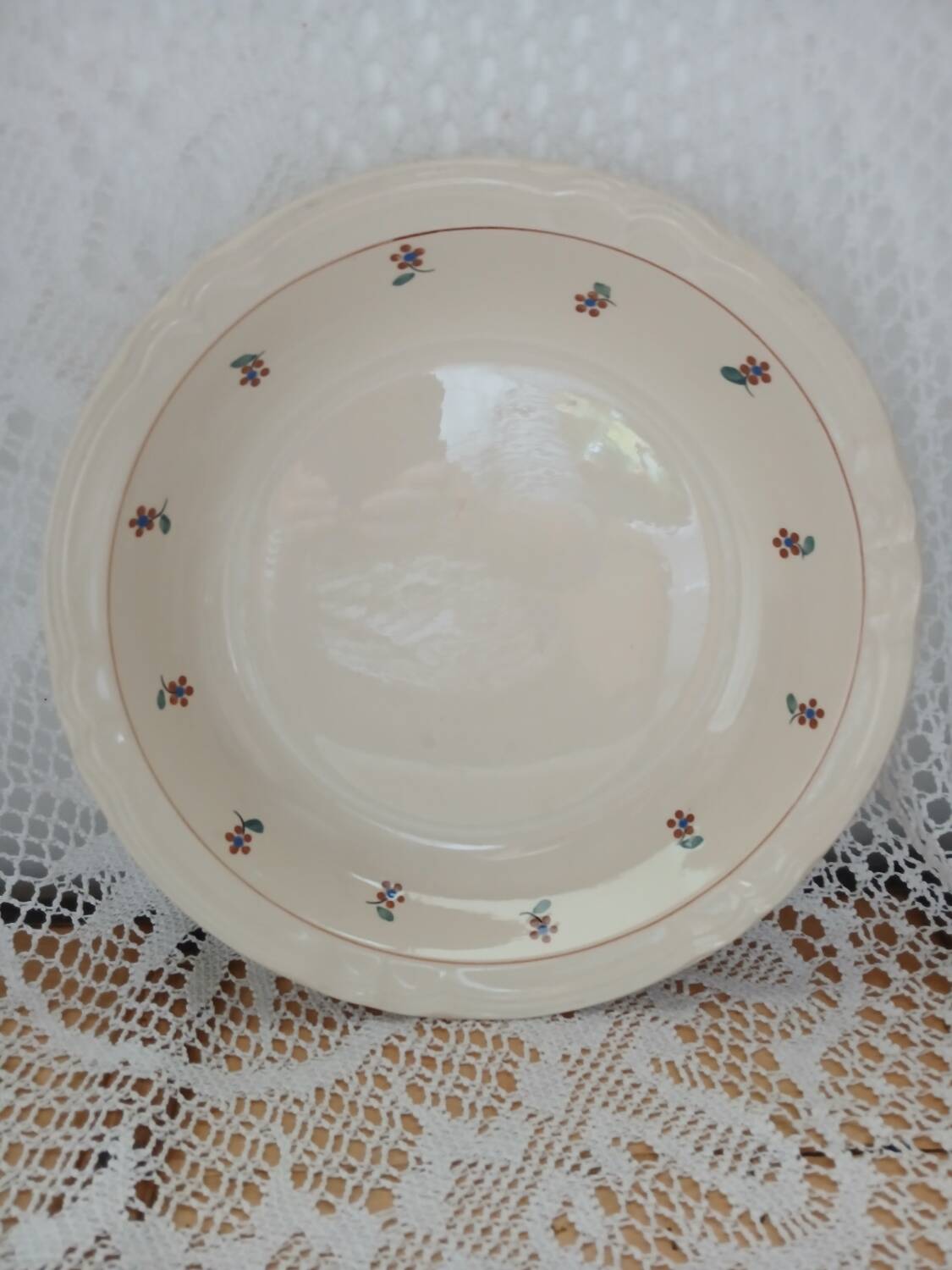 Old Sarreguemines "Arromanches" dish