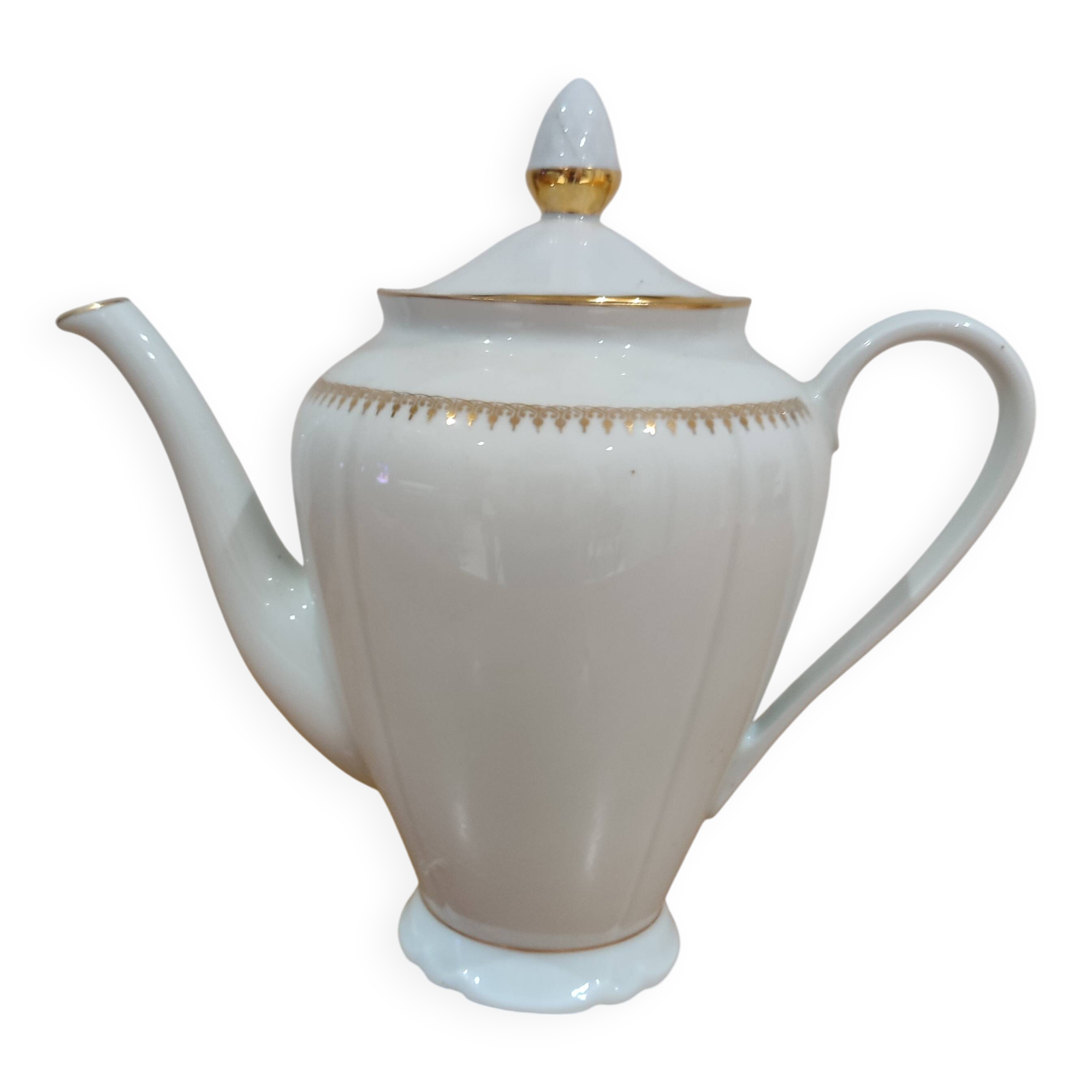 Porcelain coffee pot