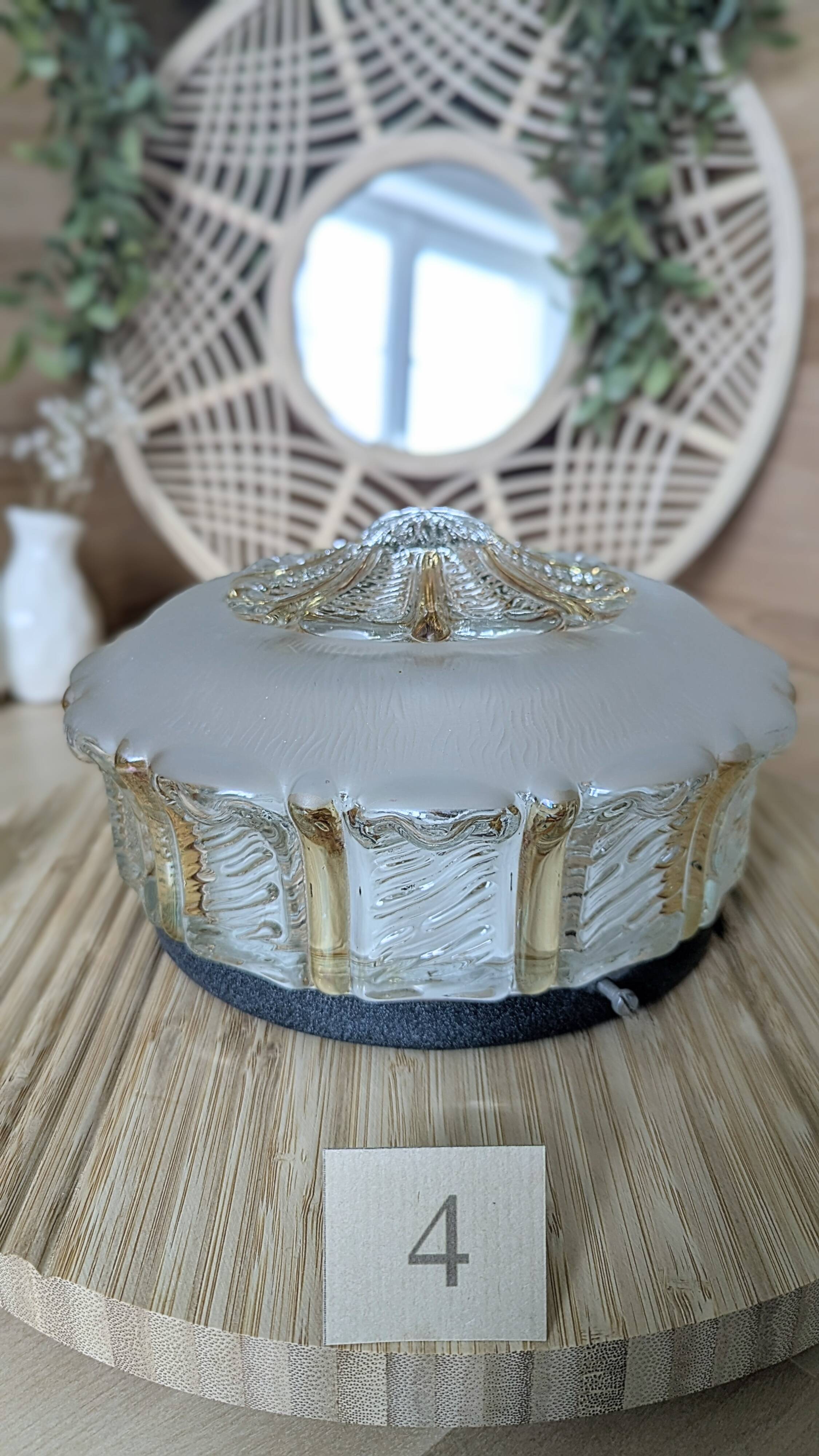 1960s ceiling light (L-0241)