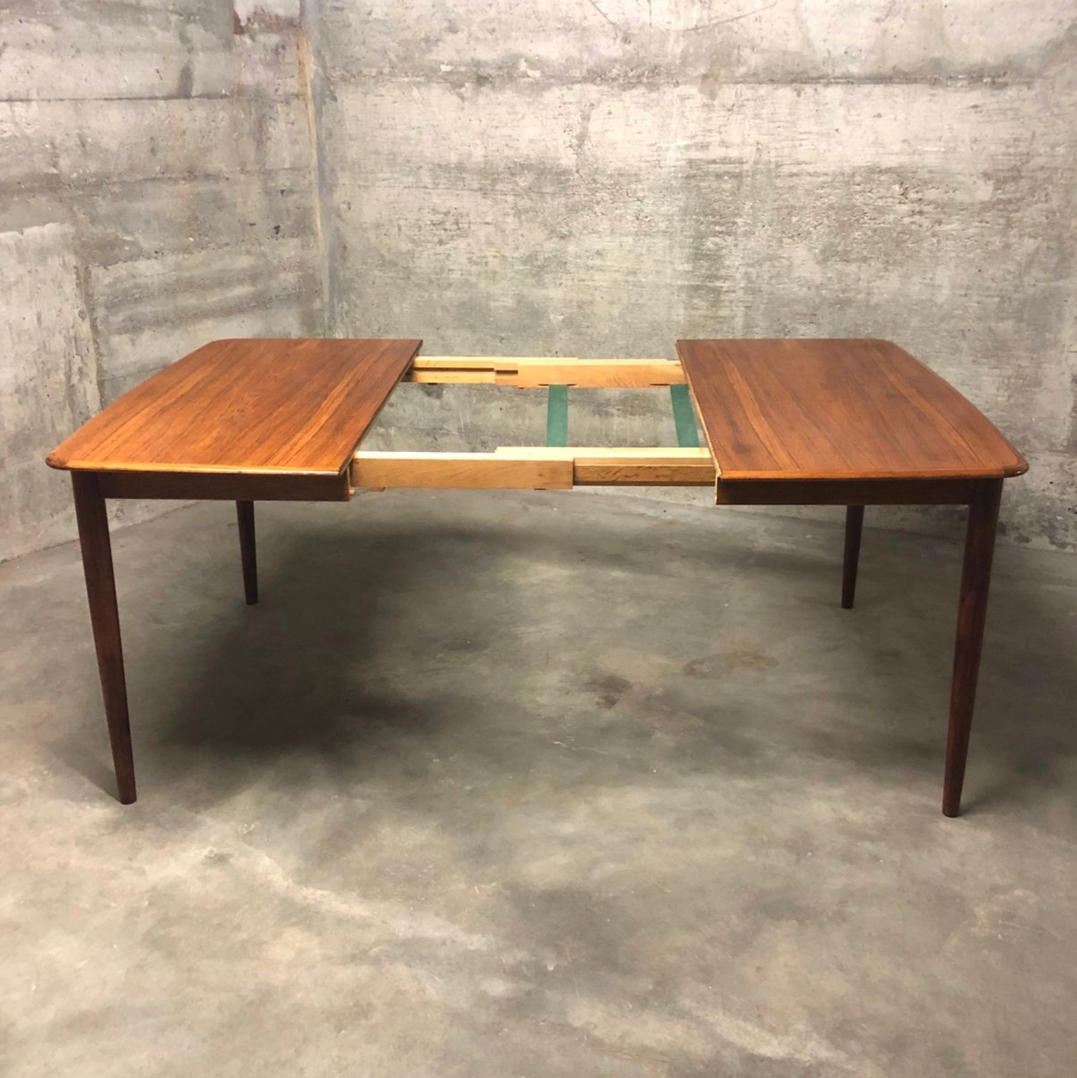 Extendable Palisander Dining Table by Henry Rosengren Hansen for Brande, 1960s
