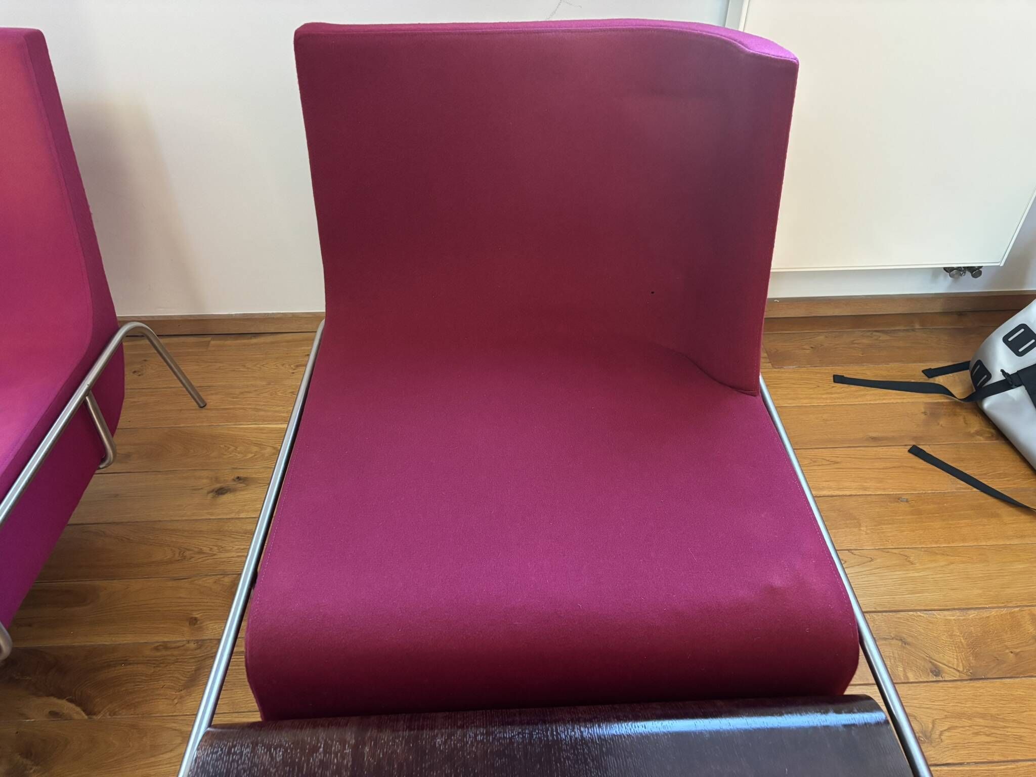 Tolozan armchair pair – Éric Jourdan – Ligne Roset 2002 – aluminium structure