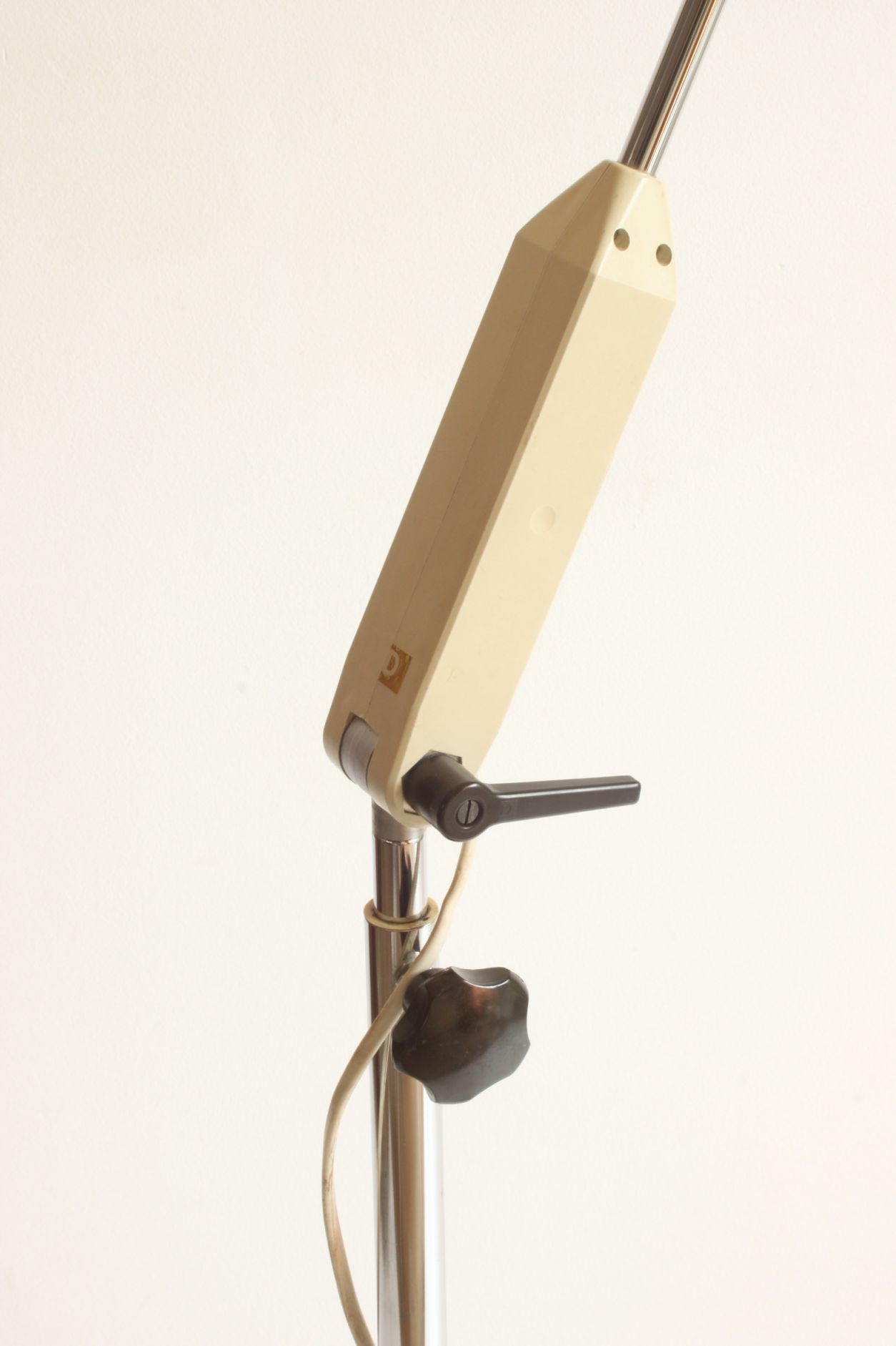Vintage adjustable chrome medical precision light by Derungs Licht, Switzerland 1980s.