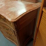 Chest of drawers with mirror