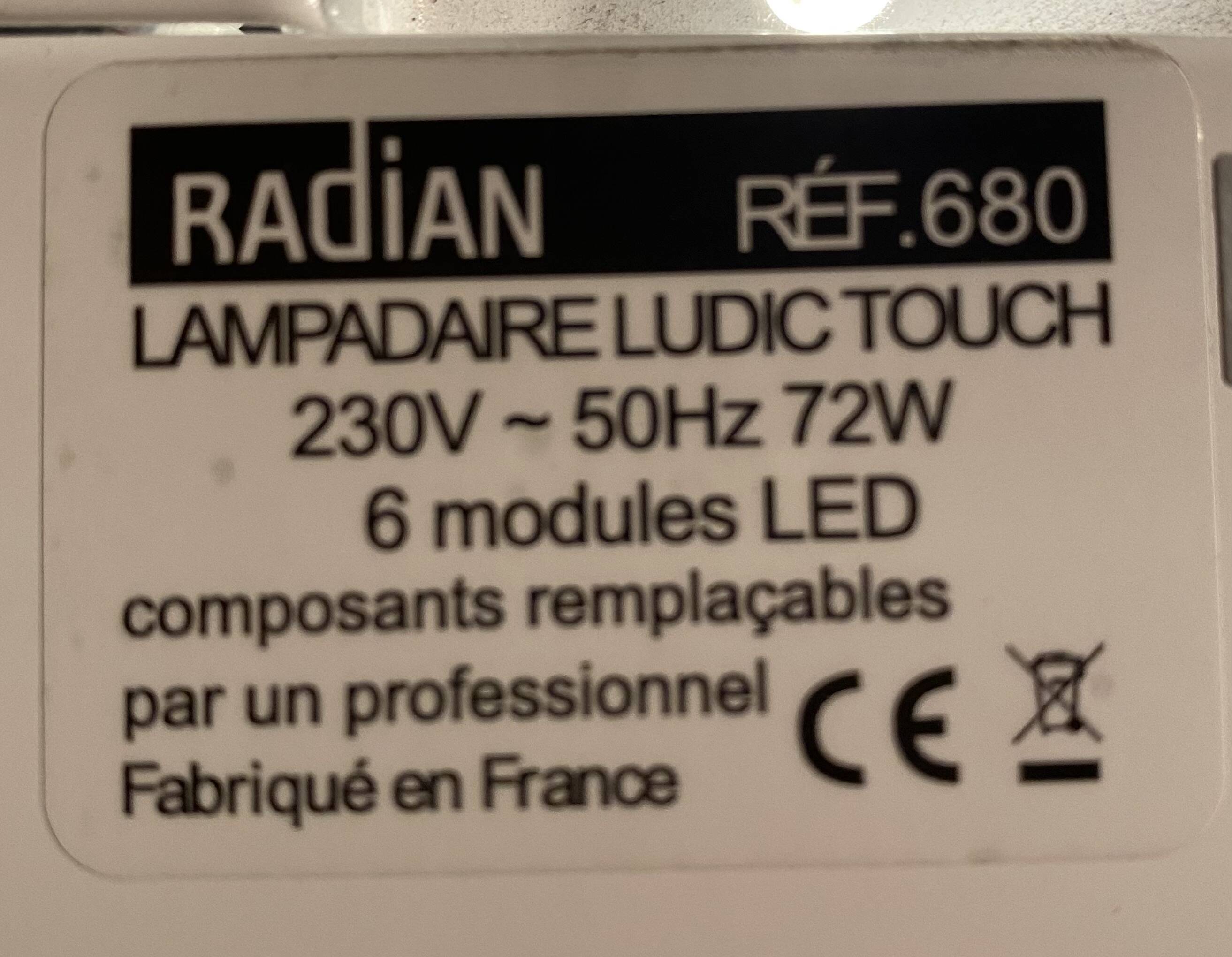 Lampadaire radian ludic touch