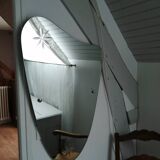 Asymmetrical mirror