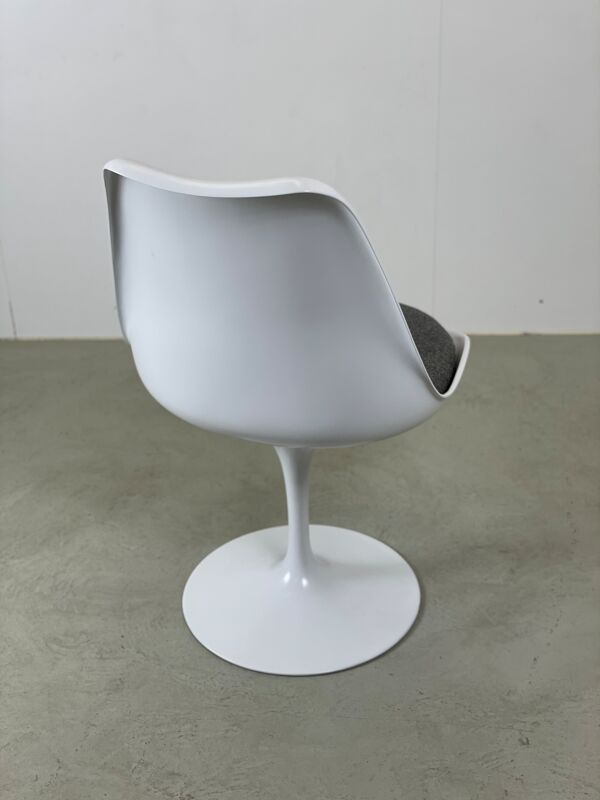 Chaise Tulip d'Eero Saarinen pour Knoll International, 1960