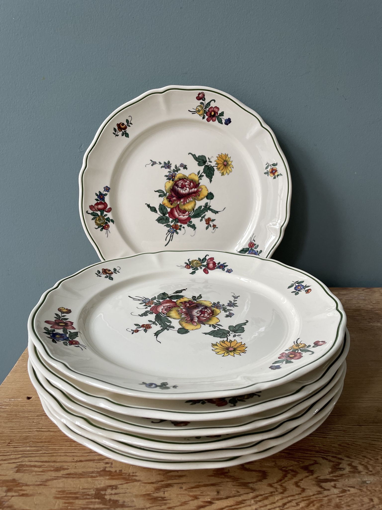 Set of 7 flat plates villeroy and boch vieux strasbourg
