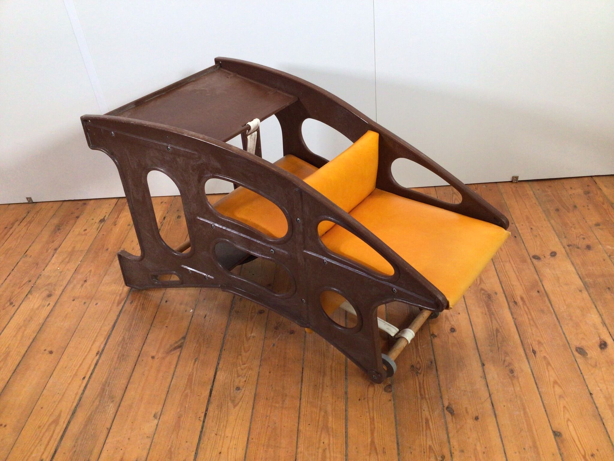 hokus pokus high chair