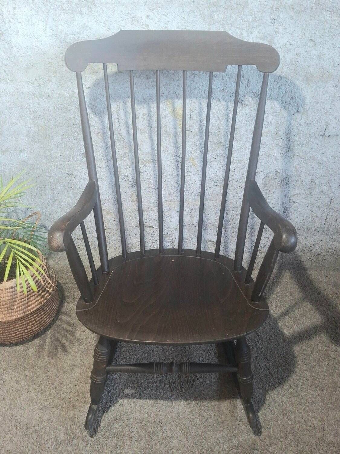 Windsor rocking chair from the 1960s – sign Stol Kamnik Yugoslavia