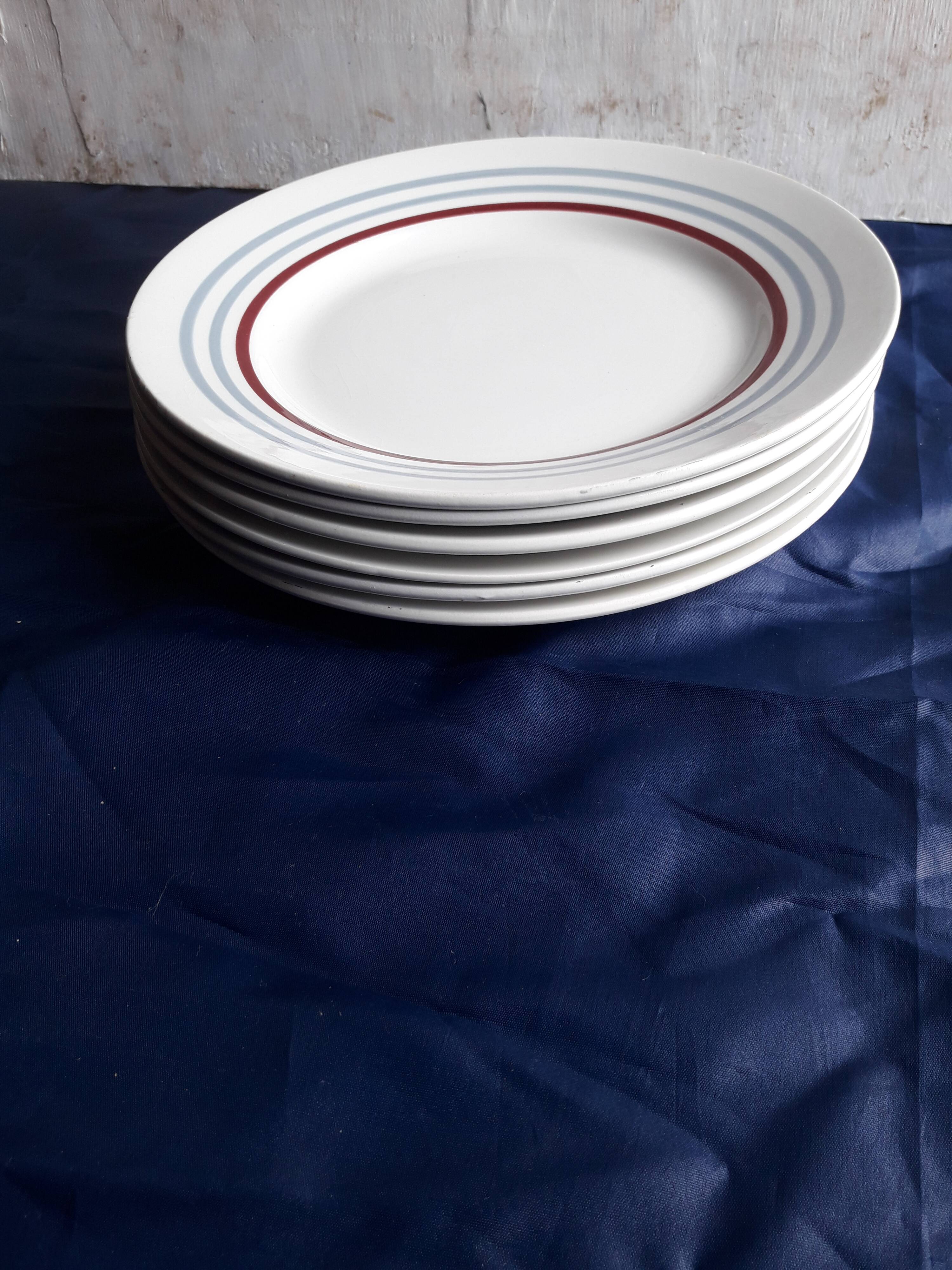 6 plates of Orchies model Stanislas diam 23 cm