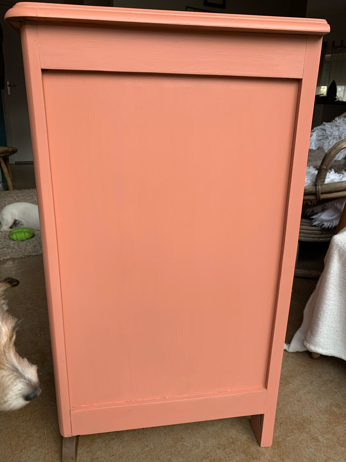 Vintage chest of drawers