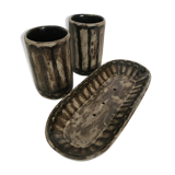 Set of cups and plate