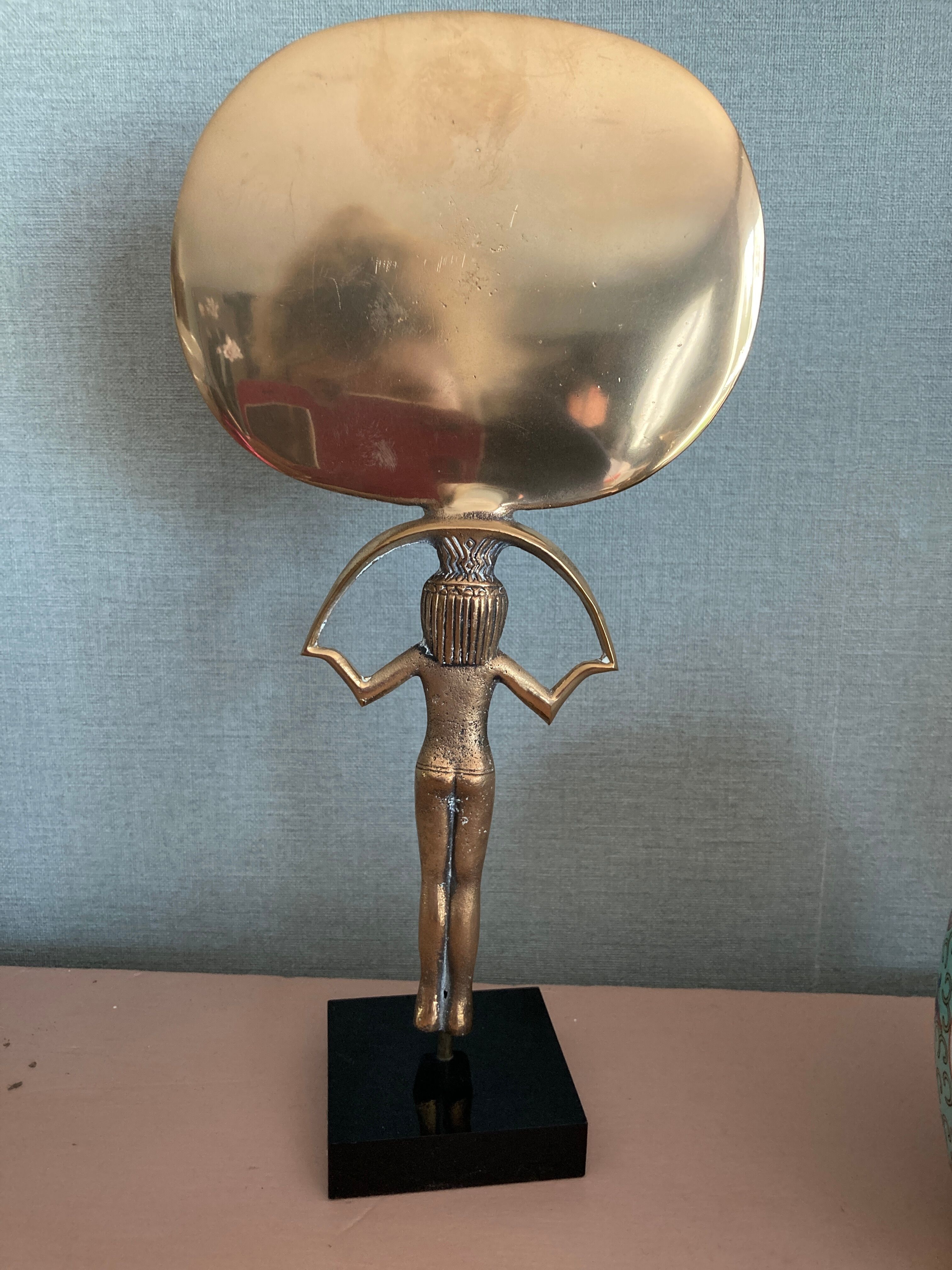 Miroir égyptien en bronze  14x27cm