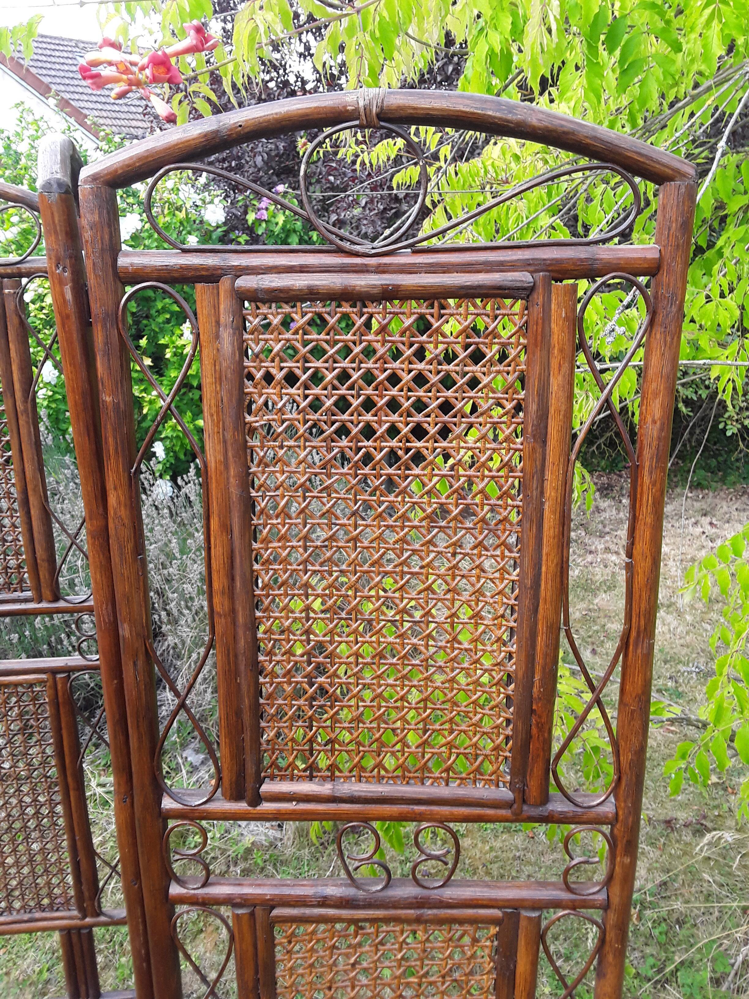 Vintage rattan screen