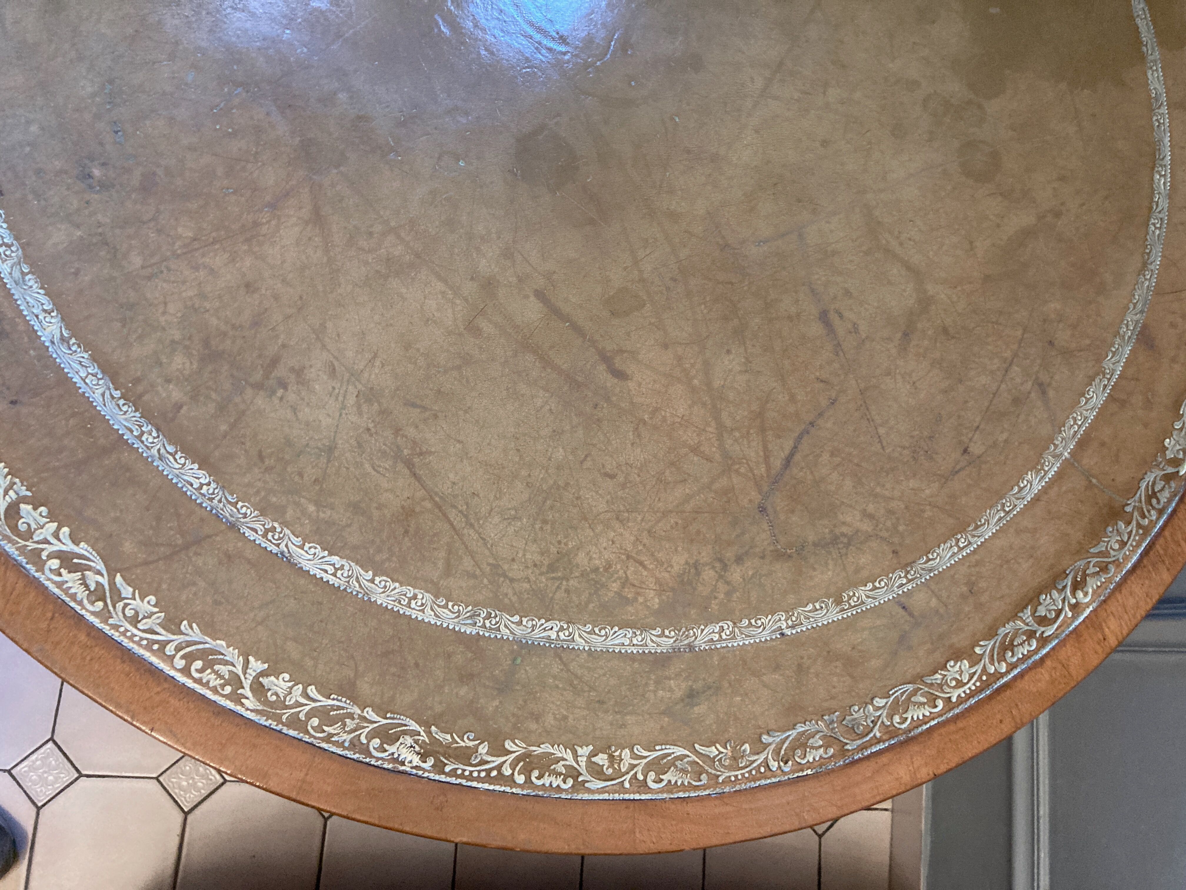 Old drum table 1900 cherry leather and brass