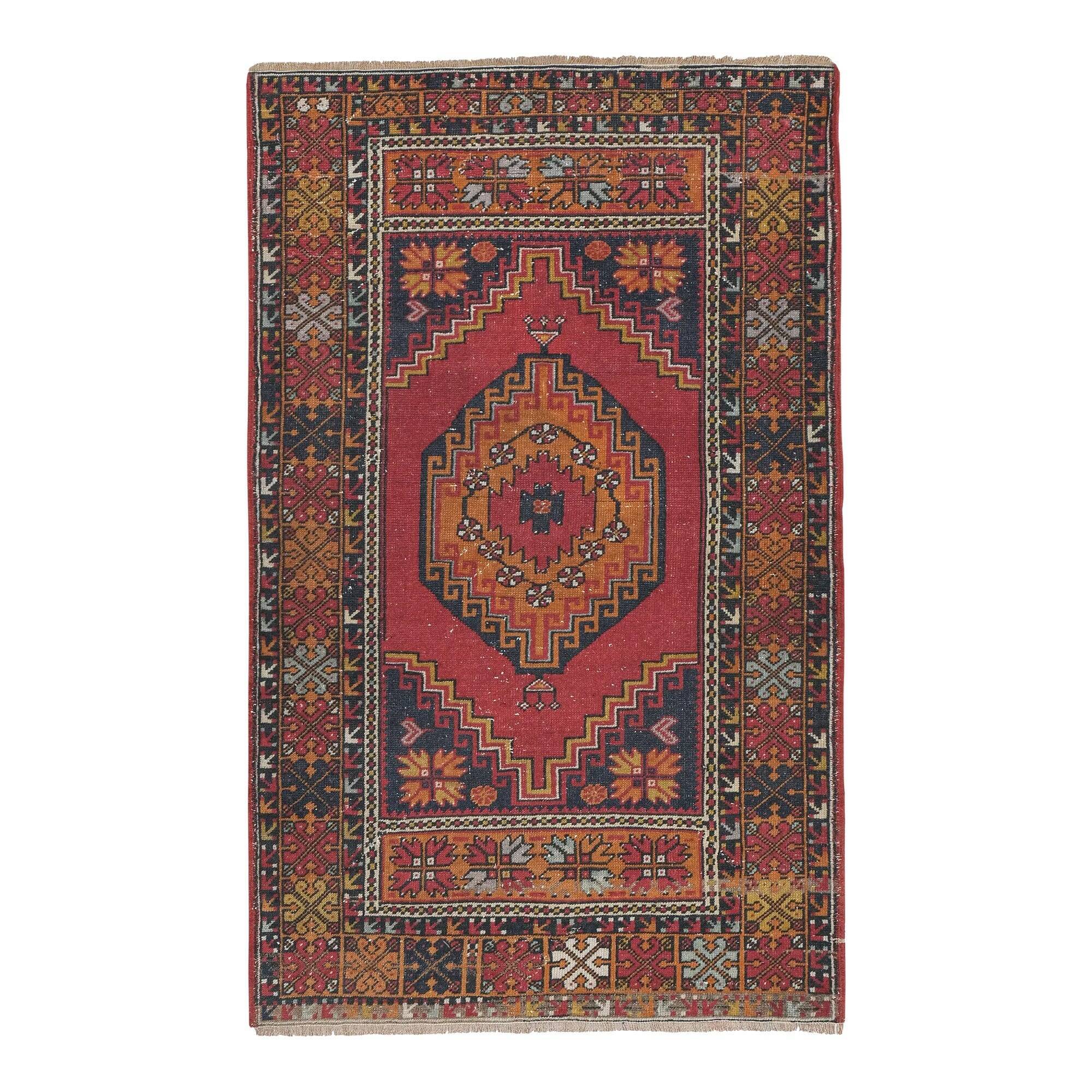 Vintage Turkish handmade rug 109x165 cm