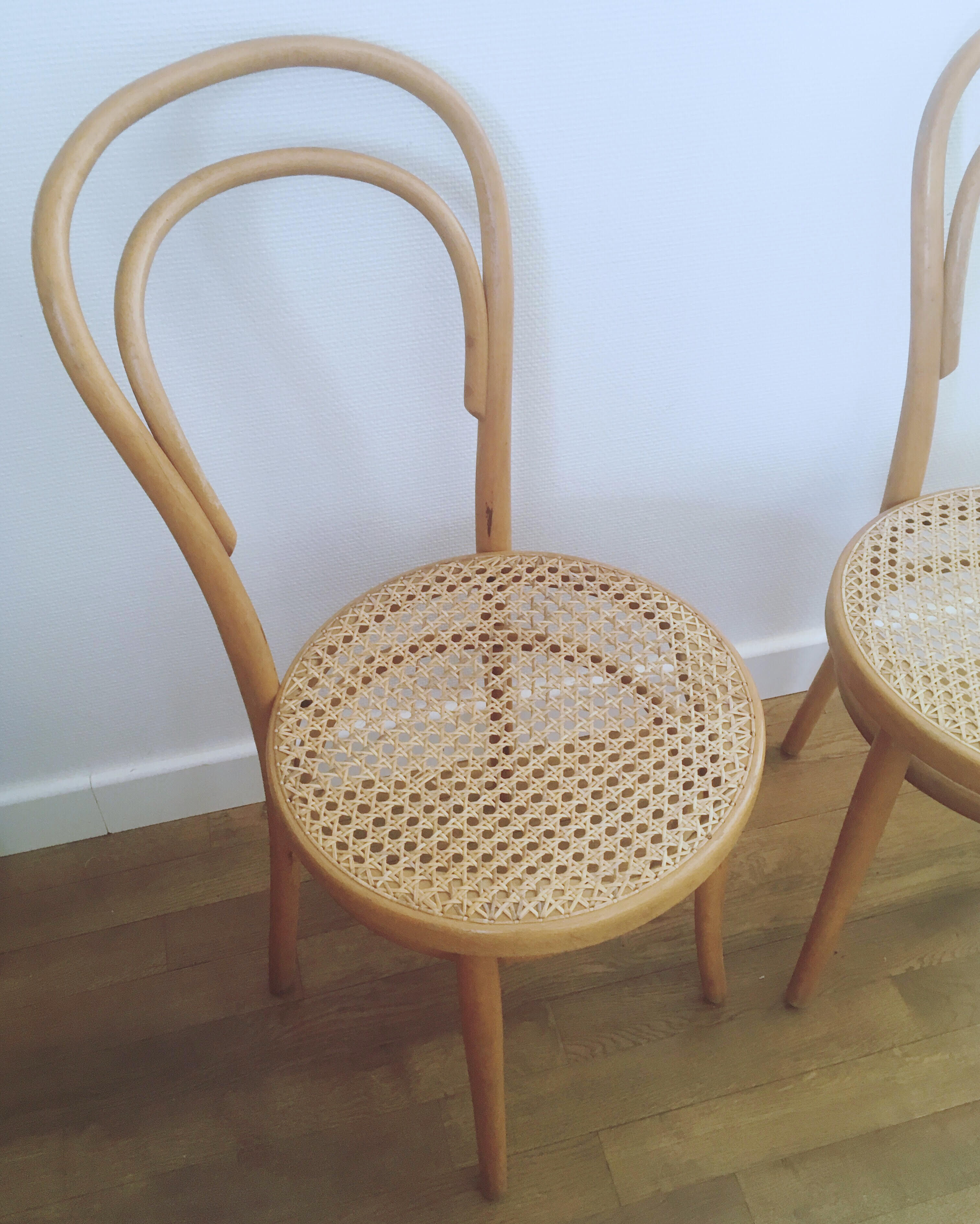 2 Thonet bistro chairs n°14 Radomsko