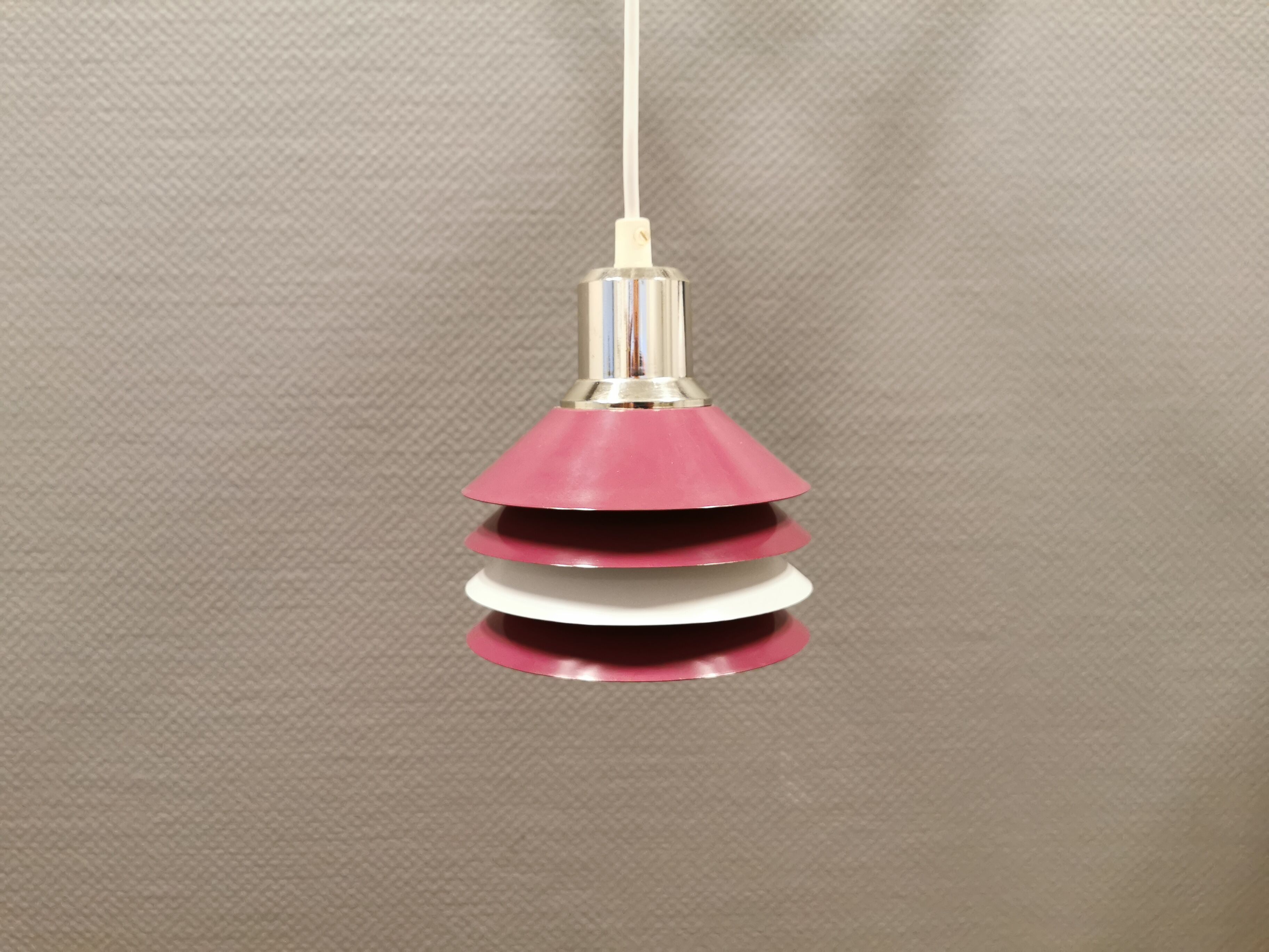 Tip-Top hanging lamp from Danish Design-Light, model Siam