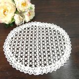 Handmade oval placemat in crocheted cotton lace