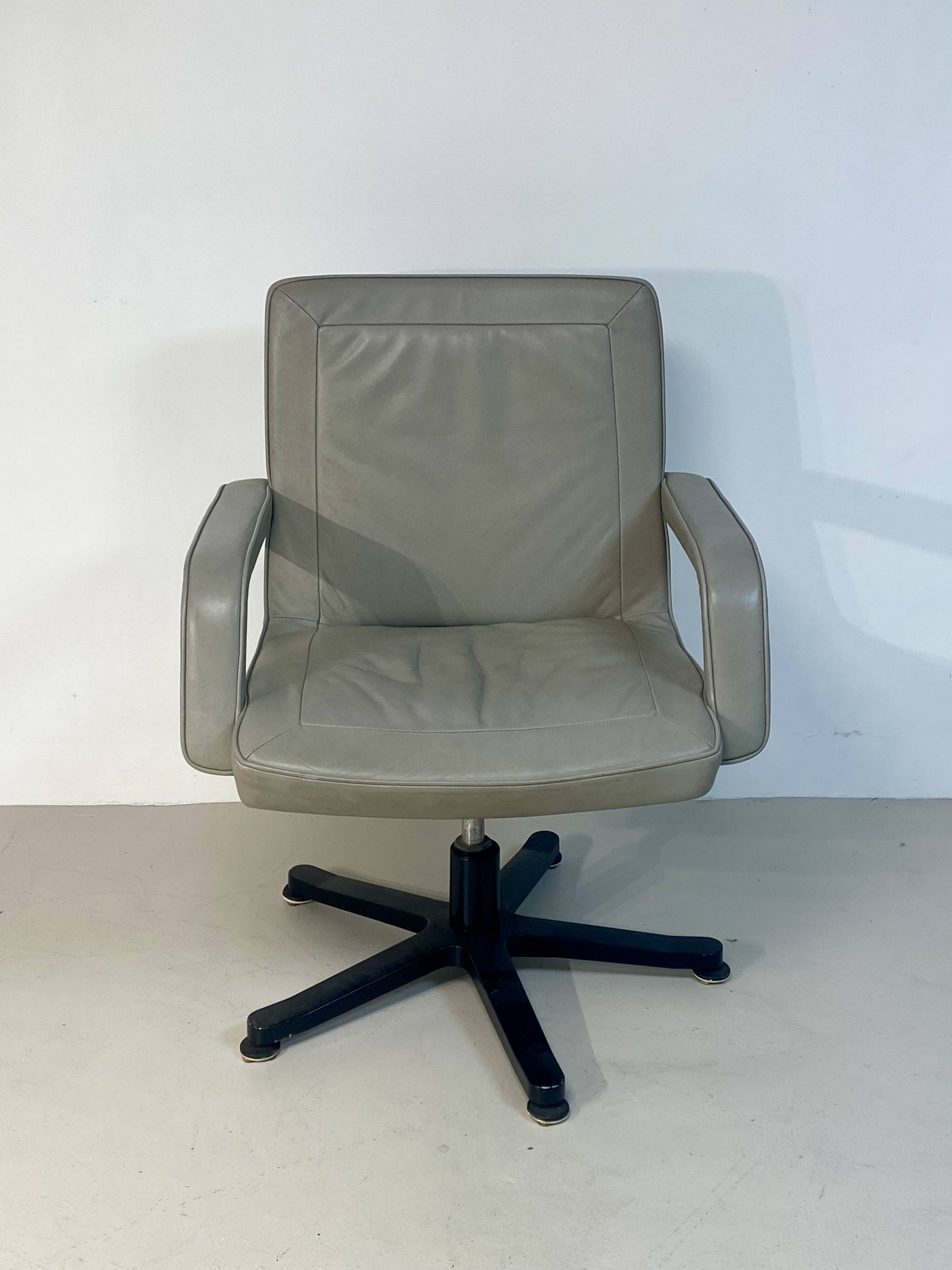 Visitor armchair international furniture leather Gray 2000