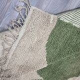 Tapis Vert et blanc fait à la main 200x100cm