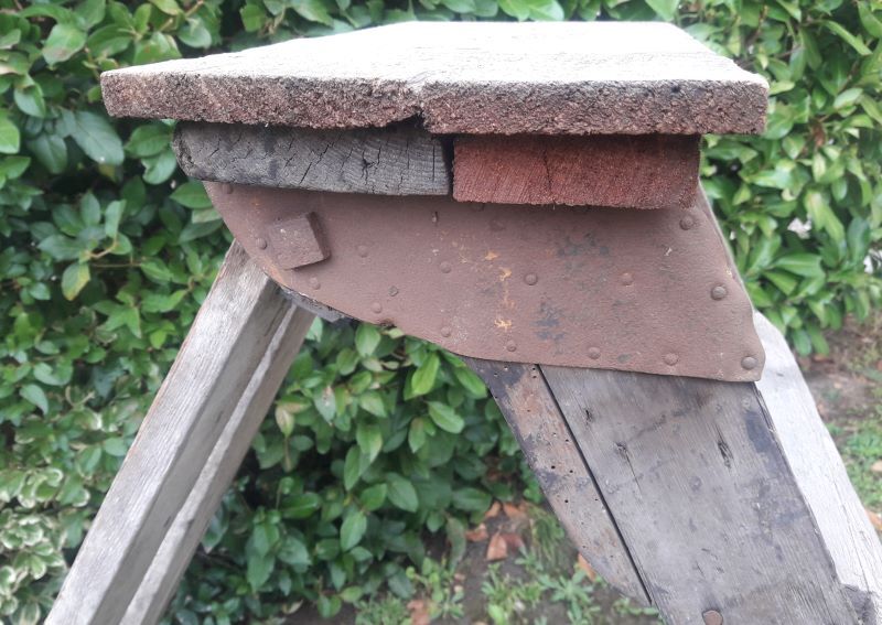 Artisan wooden ladder 6 steps