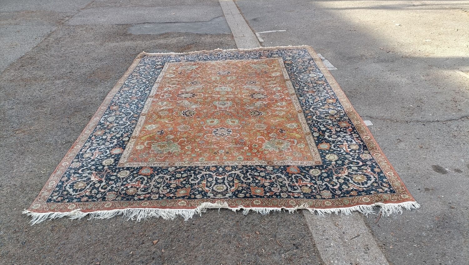 Tapis d'orient, 275x300cm
