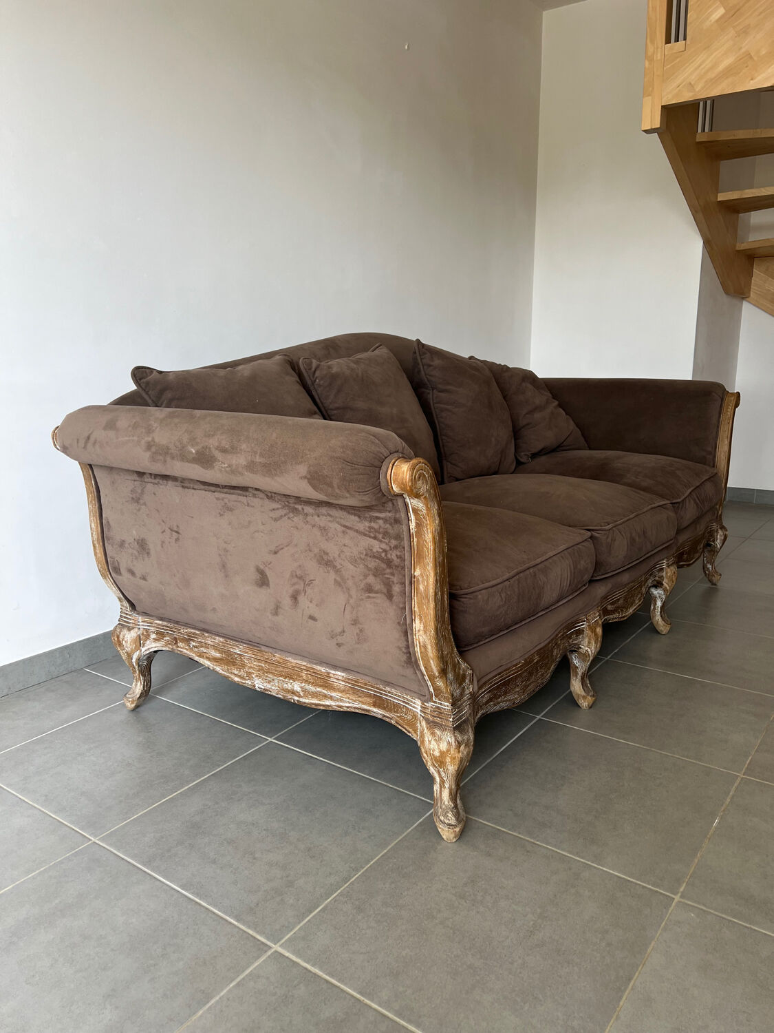 Baroque Pompadour sofa