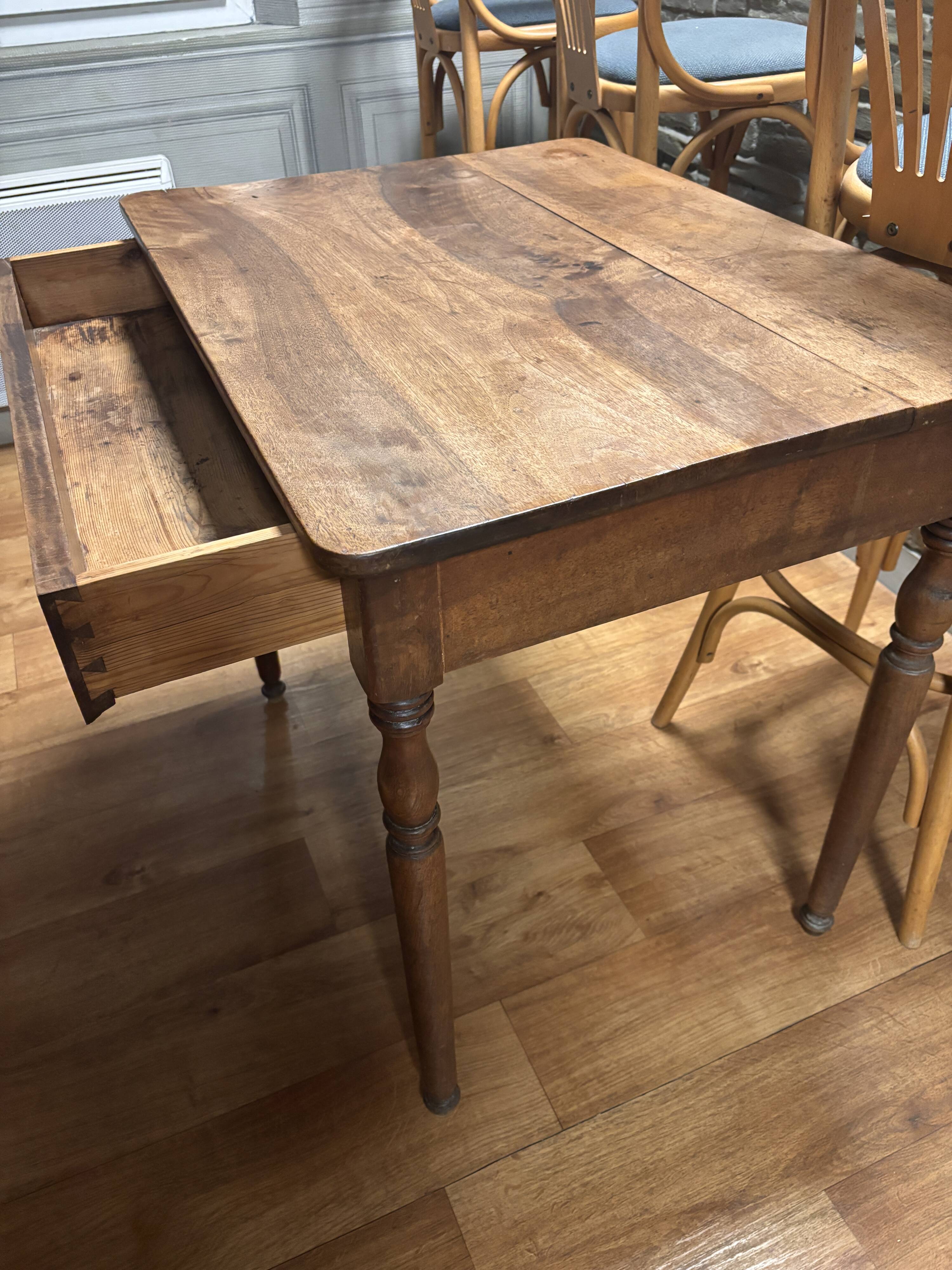 Table or desk with drawer