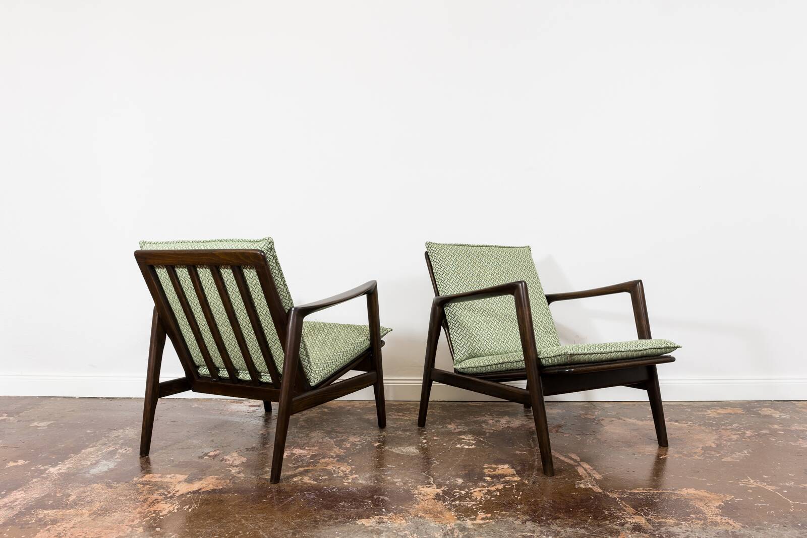 Pair Of Mid Century Armchairs Type 300 139, Poland, 1960s