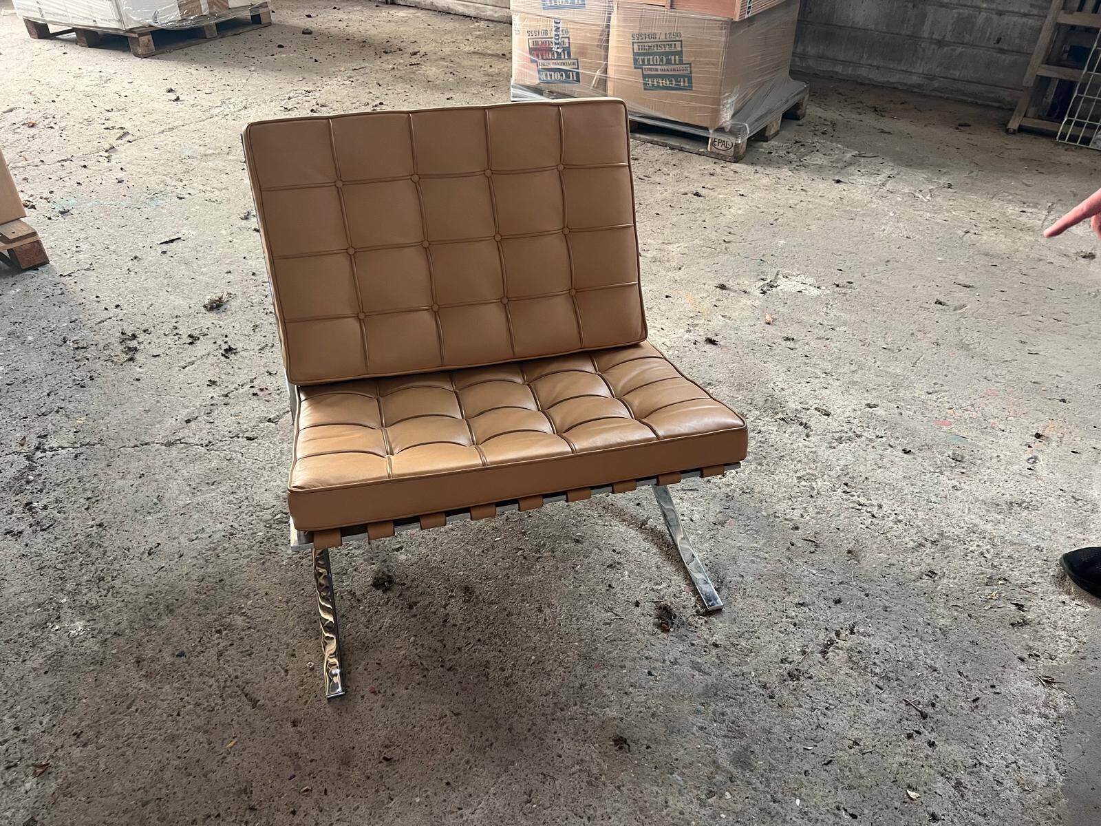 Barcelona Chair Knoll