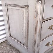 Louis XV rococo curved commodus