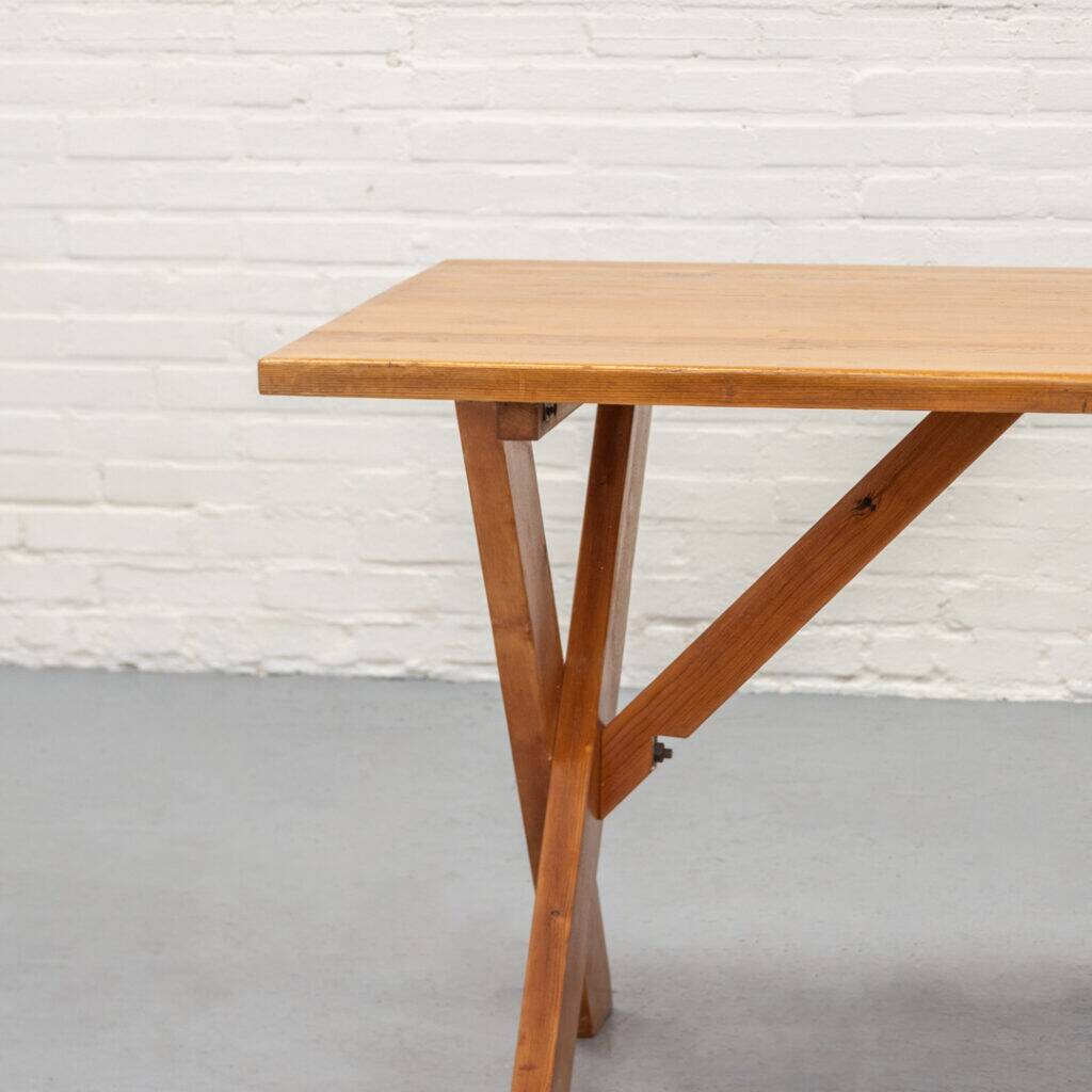 X-leg dining table Ate van Apeldoorn, 1970s