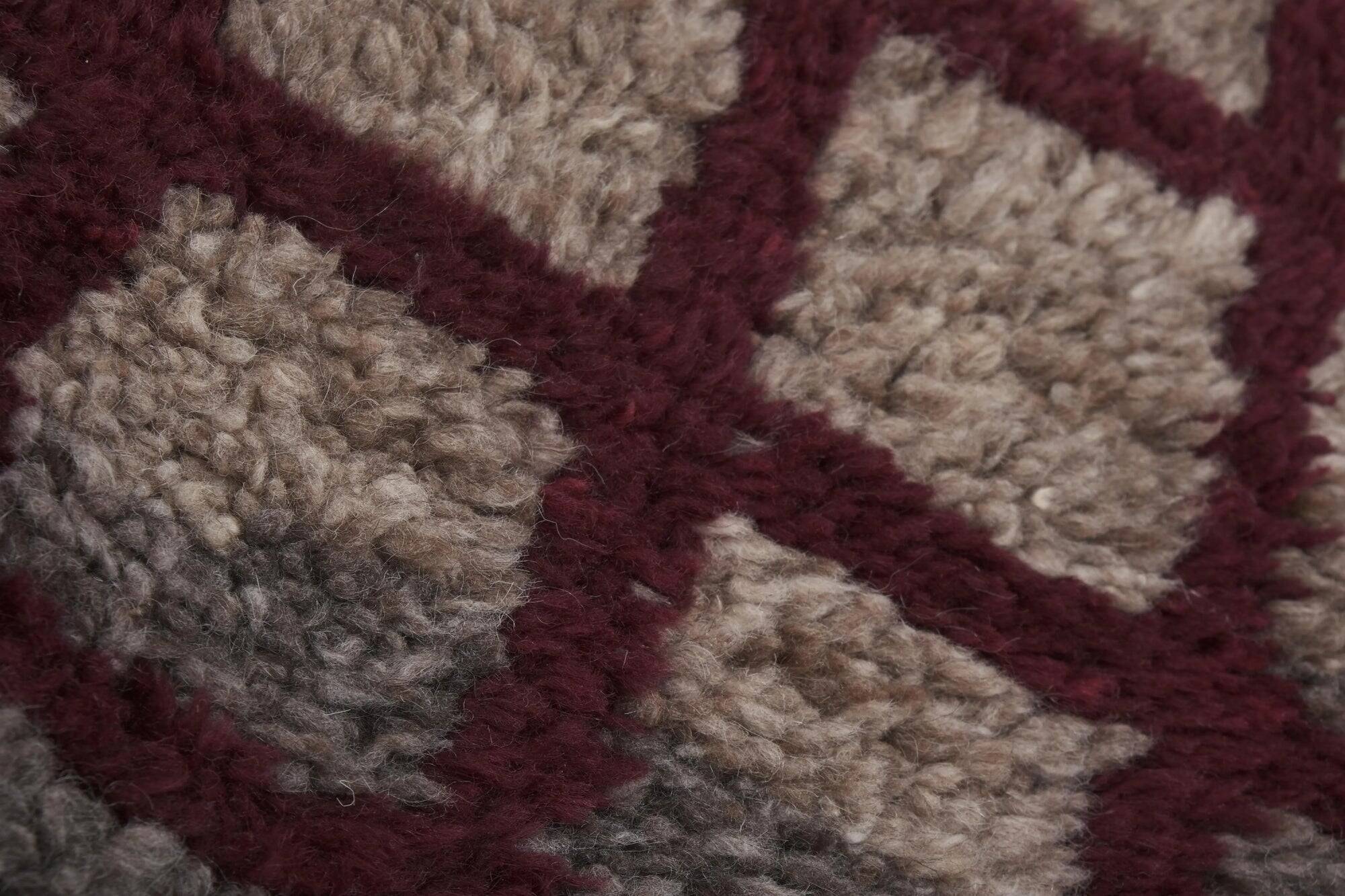 Vintage handmade Turkish rug 61x119 cm