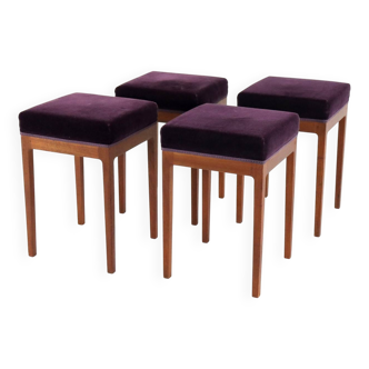 Set of 4 vintage stools 'Egglham'