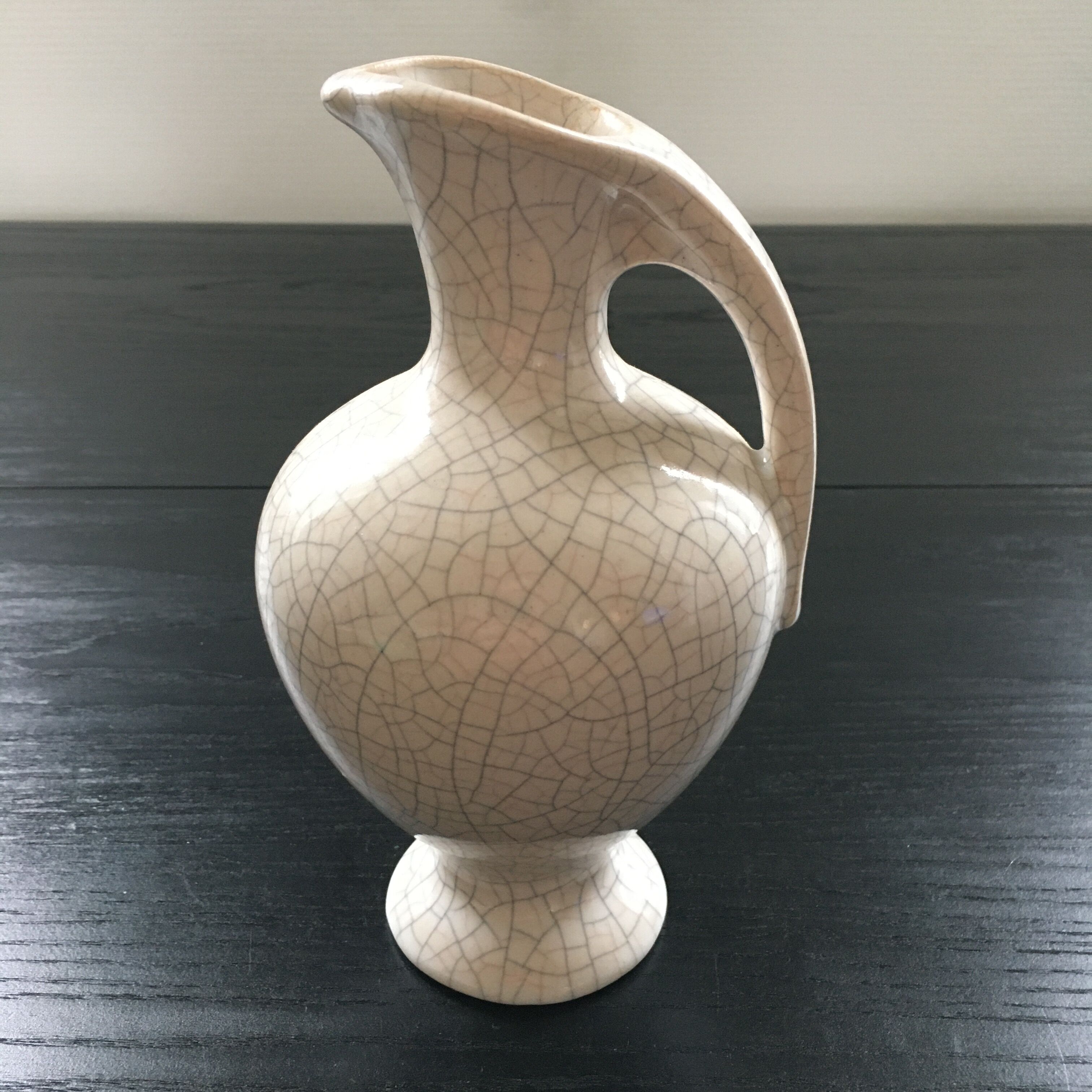 Cracked ivory amphora vase