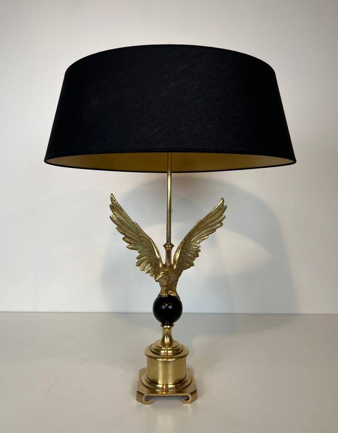 Royal Eagle Table Lamp in Bronze, in the Style of Maison Charles, Work
