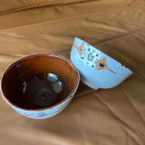 Lot 2 bowls engraved and painted hands