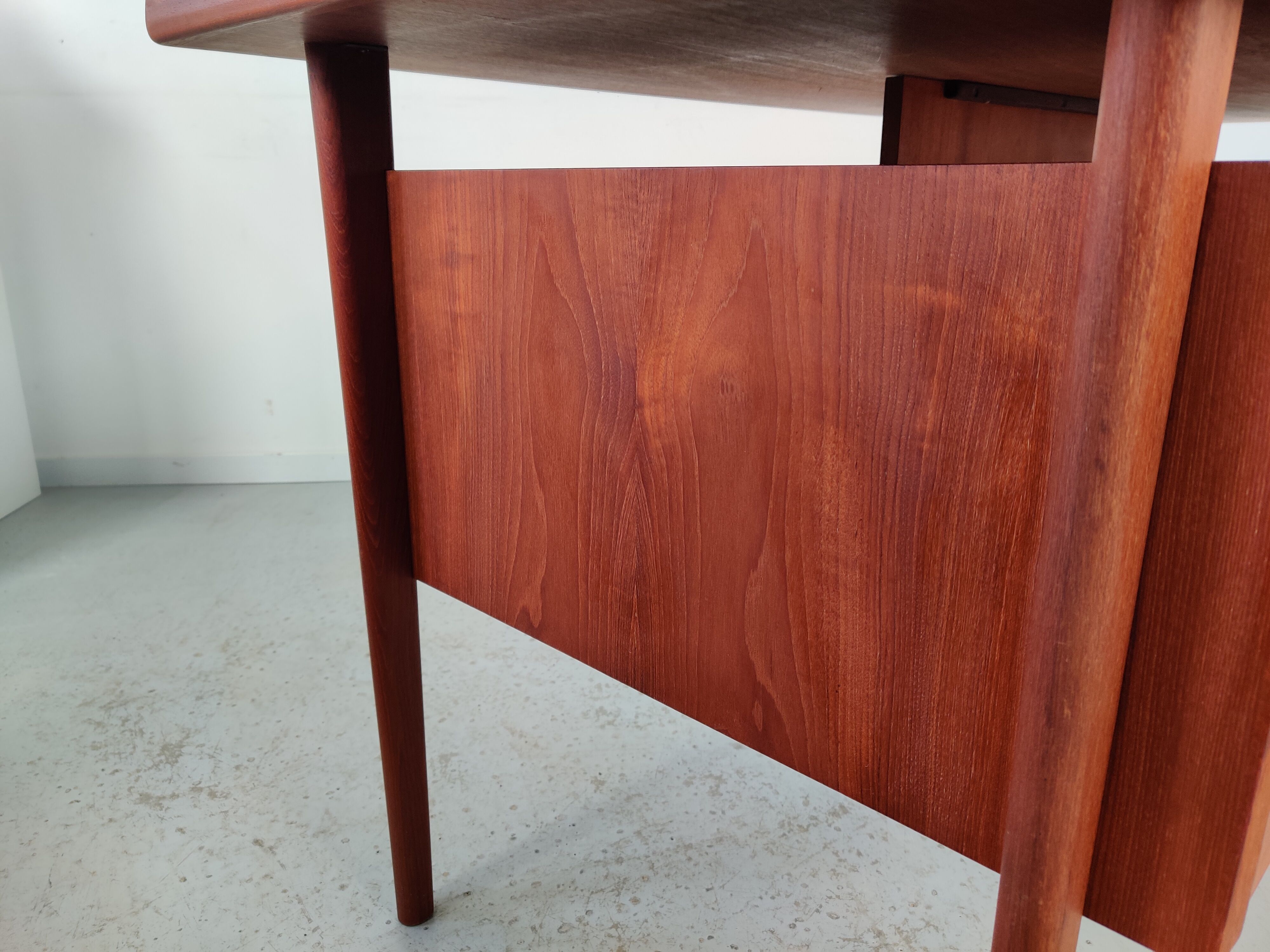 Teak office by Peter Lovig Nielsen, Denmark 60/70