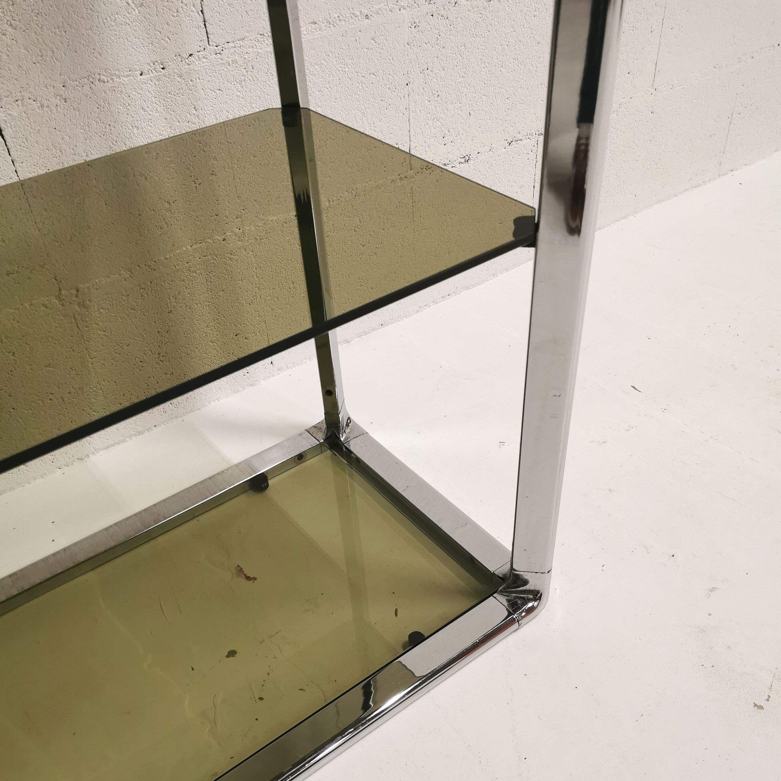 Shelf in chrome and glass, Fratelli Orsenigo, 1970