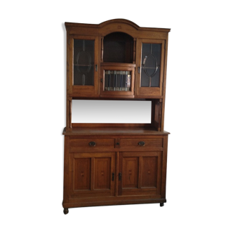 Art Deco display cabinet with beautiful details